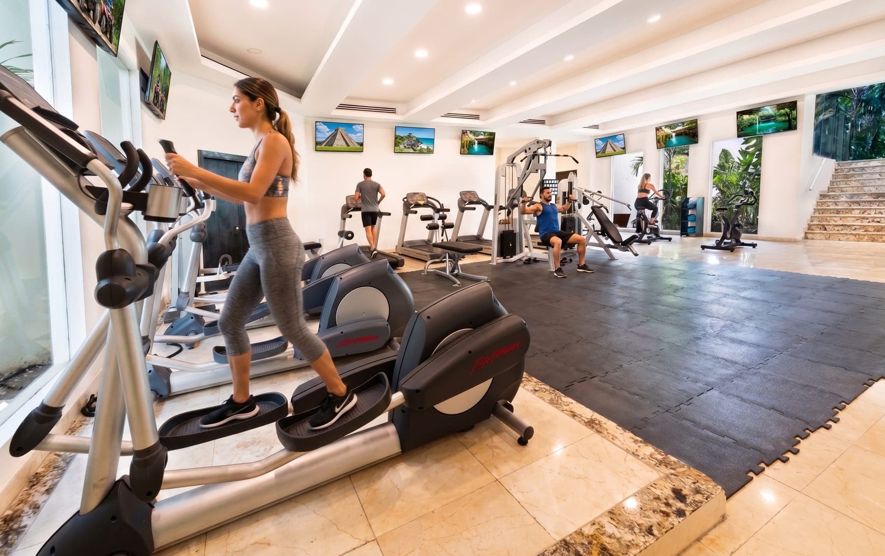 Atividades no The Sens Riviera (1)