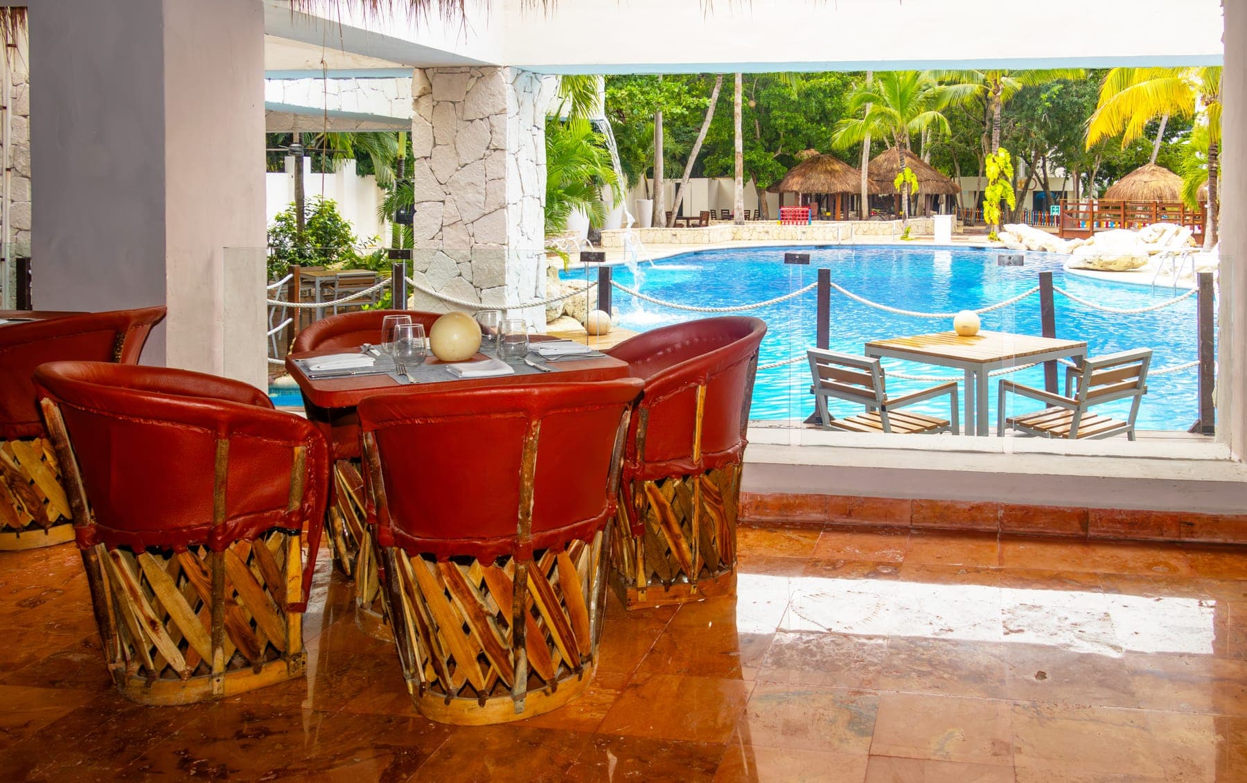 Restaurantes e bares do The Sens Riviera (4)